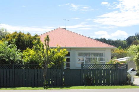 Photo of property in 6 Iranui Road, Inner Kaiti, Gisborne, 4010