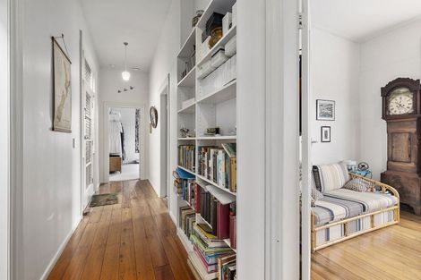 Photo of property in 37 Burgess Road, Johnsonville, Wellington, 6037