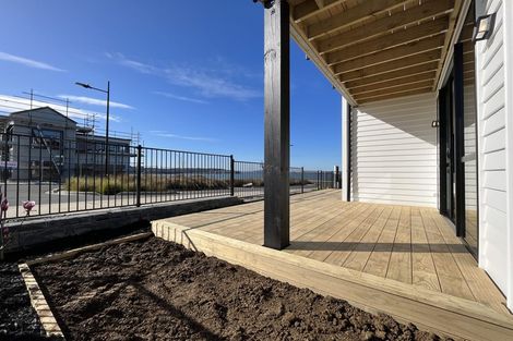 Photo of property in 1 Turbine Way, Hobsonville, Auckland, 0616