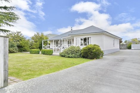 Photo of property in 560 Main North Road, Belfast, Christchurch, 8051