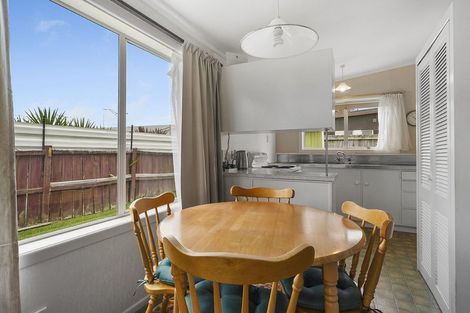 Photo of property in 5a Caernarvon Street, Dinsdale, Hamilton, 3204