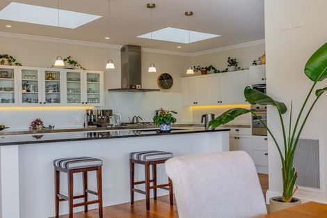 Photo of property in 80b Hackthorne Road, Cashmere, Christchurch, 8022