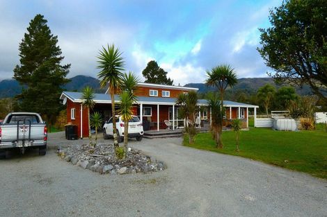 Photo of property in 12 Sunderland Street, Waimangaroa, Westport, 7891