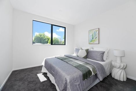 Photo of property in 2 Choice Avenue, Henderson, Auckland, 0612
