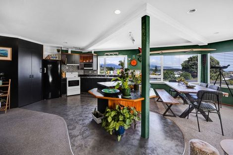 Photo of property in 5 Scott Street, Moturoa, New Plymouth, 4310