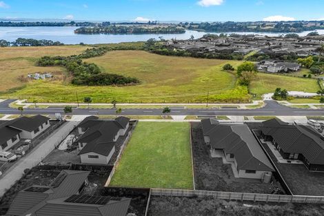 Photo of property in 18a Mclarin Road, Glenbrook, 2681