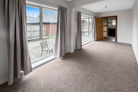 Photo of property in 1/14 Worthy Street, Ilam, Christchurch, 8041