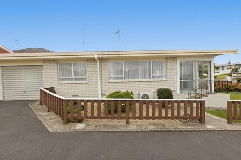 Photo of property in 5 Hilltop Road, Parkvale, Tauranga, 3112