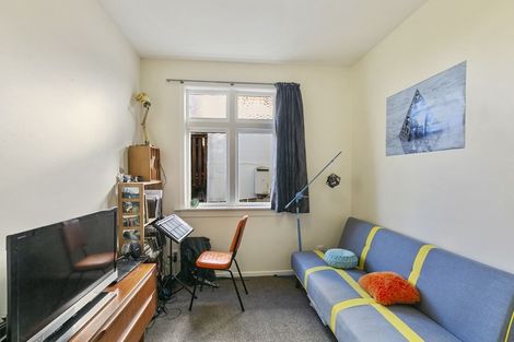 Photo of property in 91 Queens Drive, Lyall Bay, Wellington, 6022