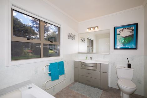 Photo of property in 72 Wesney Terrace, Kingston, Athol, 9793