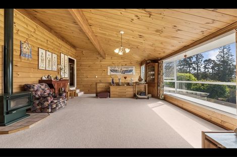 Photo of property in 90 Point View Drive, East Tamaki Heights, Auckland, 2016