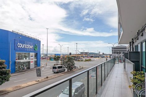 Photo of property in The Docks Apartments, 101/2 Dockside Lane, Auckland Central, Auckland, 1010