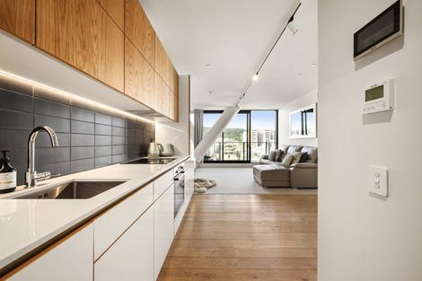 Photo of property in Victoria Lane Apartments, 702/161 Victoria Street, Te Aro, Wellington, 6011