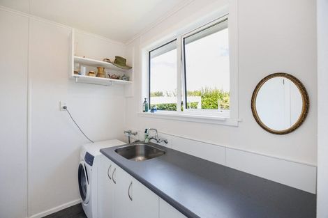 Photo of property in 8a Bond Street, Marton, 4710