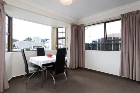 Photo of property in 38 Gilbert Street, New Plymouth, 4310