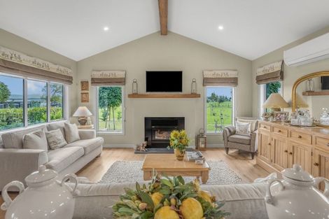 Photo of property in 26 Romina Way, Martinborough, 5781