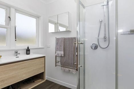 Photo of property in 11 Maclean Street, Whataupoko, Gisborne, 4010