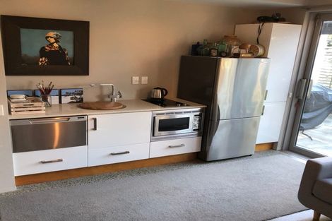 Photo of property in 3 Bath Street, Plimmerton, Porirua, 5026