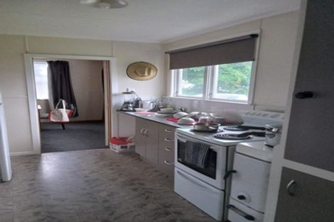 Photo of property in 15 Te Rangitautahanga Road, Turangi, 3334