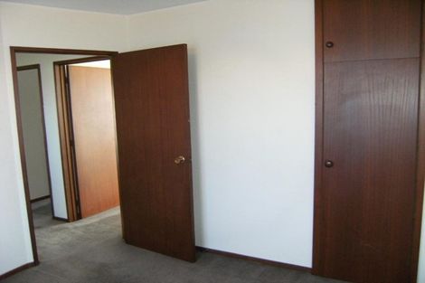 Photo of property in 2/16 Mulberry Place, Redwood, Christchurch, 8051