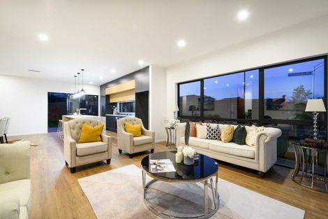 Photo of property in 15 Croatia Avenue, Huapai, Kumeu, 0810