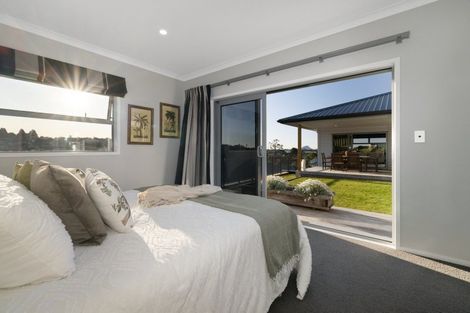 Photo of property in 111 Oteki Park Drive, Welcome Bay, Tauranga, 3112