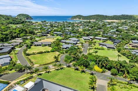 Photo of property in 2 Platinum Place, Matapouri, Whangarei, 0173