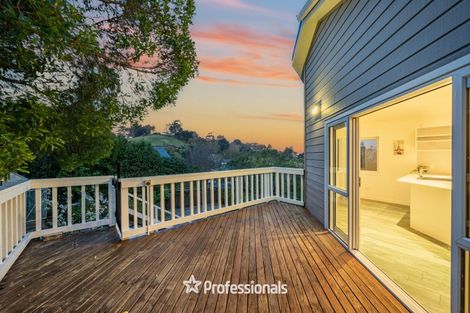 Photo of property in 13 Wilson Grove, Normandale, Lower Hutt, 5010