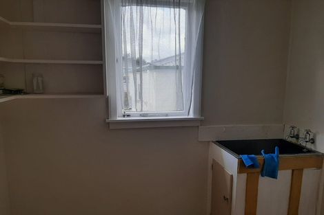 Photo of property in 15 Brett Place, Takaro, Palmerston North, 4412