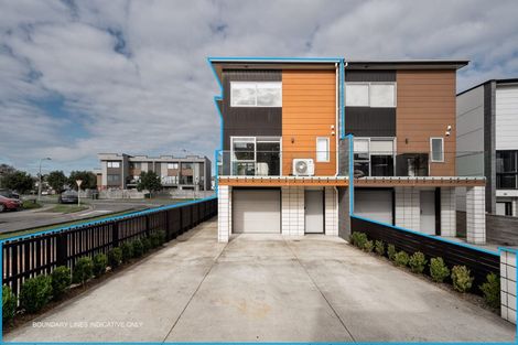 Photo of property in 2 Meritage Lane, Te Atatu South, Auckland, 0610