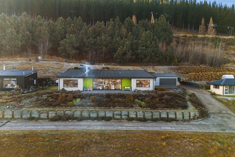 Photo of property in 36 Shields Street, Clyde, 9330