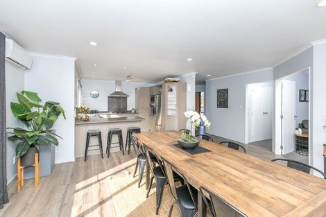 Photo of property in 15 Mickelson Avenue, Rototuna, Hamilton, 3210