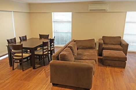 Photo of property in 32a Gills Avenue, Papakura, 2110