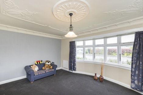 Photo of property in 4 Argyle Avenue, Takaro, Palmerston North, 4410