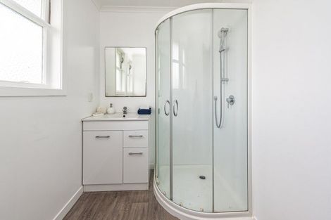 Photo of property in 42 Ruapehu Street, Castlecliff, Whanganui, 4501