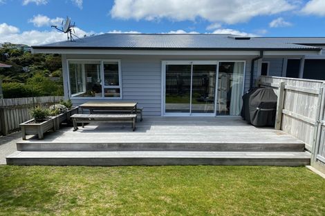 Photo of property in 184 Dowse Drive, Maungaraki, Lower Hutt, 5010