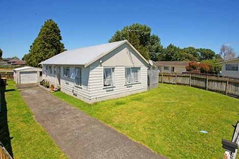 Photo of property in 11 Pawa Place, Manurewa, Auckland, 2102