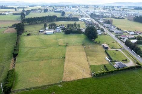 Photo of property in 176 Seaward Road, Edendale, 9825