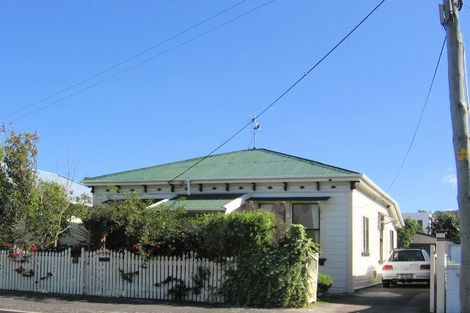 Photo of property in 25 Plunket Avenue, Petone, Lower Hutt, 5012