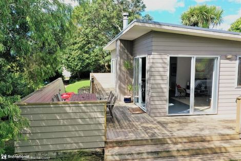 Photo of property in 52 Mako Avenue, Whiritoa, Whangamata, 3691