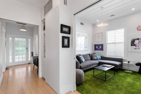 Photo of property in 3 Wynyard Road, Mount Eden, Auckland, 1024