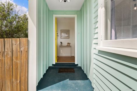 Photo of property in 31 Rawlings Street, Bader, Hamilton, 3206