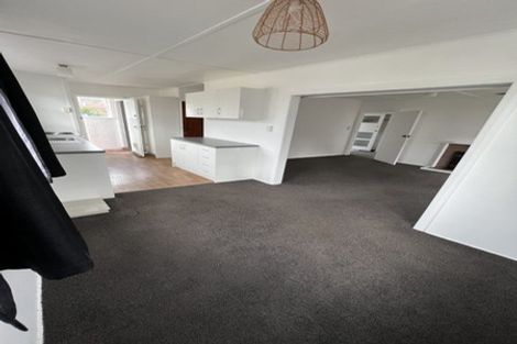 Photo of property in 1319 High Street, Taita, Lower Hutt, 5011