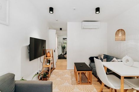 Photo of property in The Alex Apartments, 18/135b Hallenstein Street, Queenstown, 9300