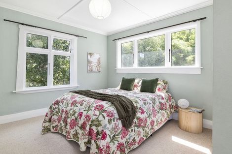 Photo of property in 5 Marett Street, Macandrew Bay, Dunedin, 9014