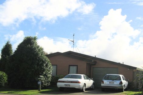 Photo of property in 23 Cedar Drive, Paraparaumu Beach, Paraparaumu, 5032