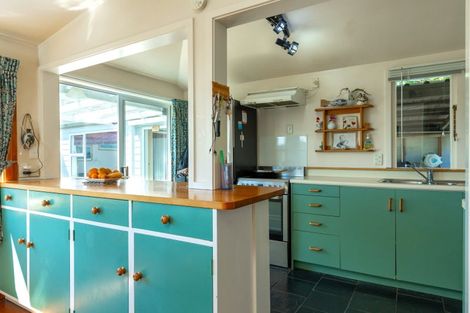 Photo of property in 7 Broadway, Picton, 7220