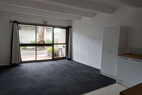 Photo of property in 280b Motutara Road, Muriwai, 0881