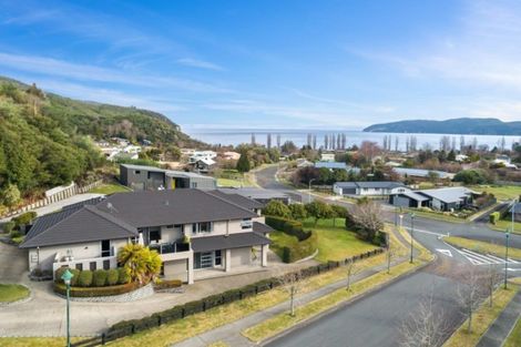 Photo of property in 1 Locheagles Rise, Kinloch, Taupo, 3377