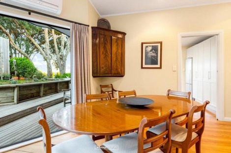 Photo of property in 7a View Road, Campbells Bay, Auckland, 0630